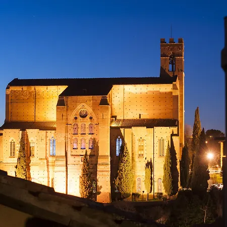 Il Battistero Residenza D'epoca Bed & Breakfast Siena
