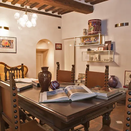 Il Battistero Residenza D'epoca Bed & Breakfast Siena