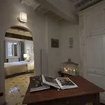 Bed & Breakfast Il Battistero Residenza D'epoca Siena