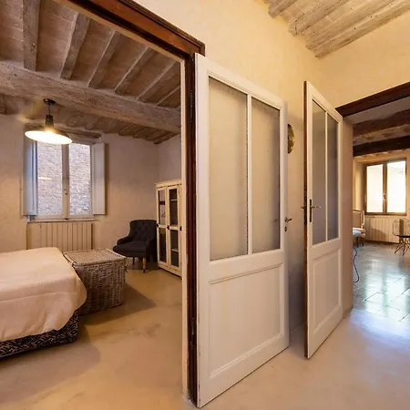Il Battistero Residenza D'epoca Nocleg ze śniadaniem 4*