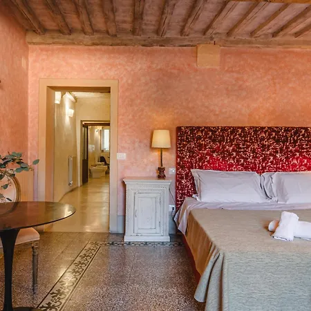 Il Battistero Residenza D'epoca 4* Siena