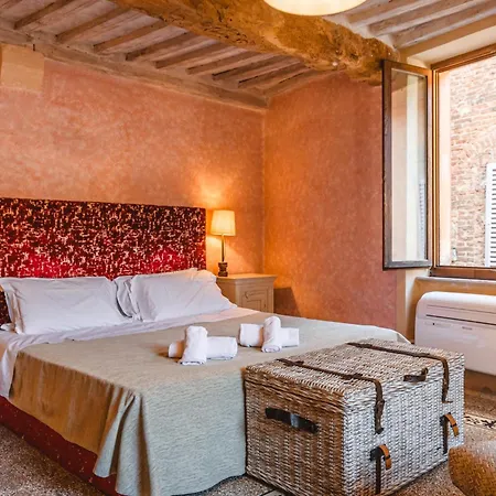 Nocleg ze śniadaniem Il Battistero Residenza D'epoca 4*