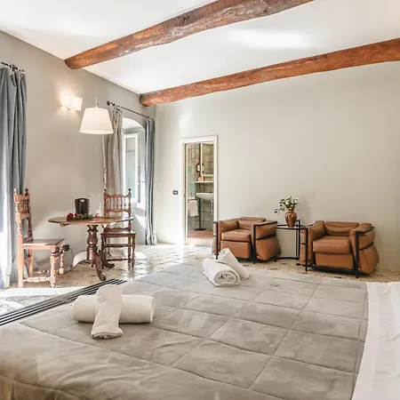Nocleg ze śniadaniem Il Battistero Residenza D'epoca 4*