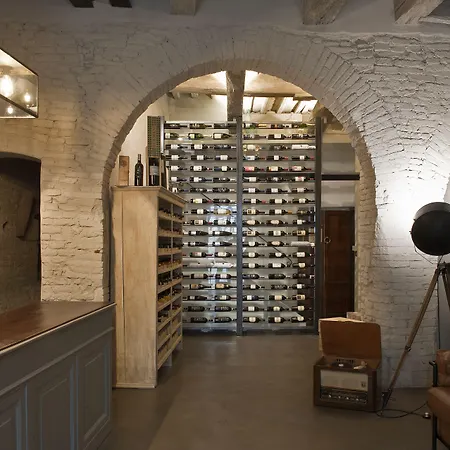 Il Battistero Residenza D'epoca Oda ve Kahvaltı Siena