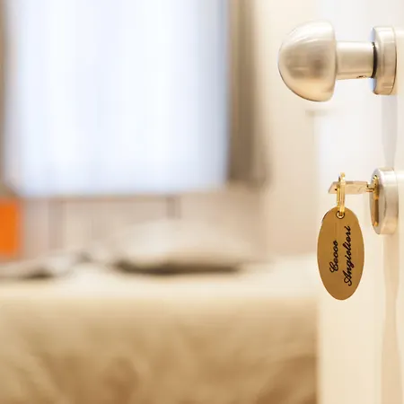 Oda ve Kahvaltı Il Battistero Residenza D'epoca