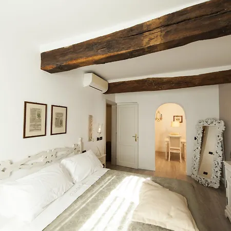 Il Battistero Residenza D'epoca Oda ve Kahvaltı