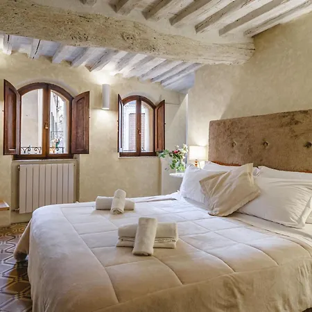 فندق مبيت وإفطار Il Battistero Residenza D'epoca 4*