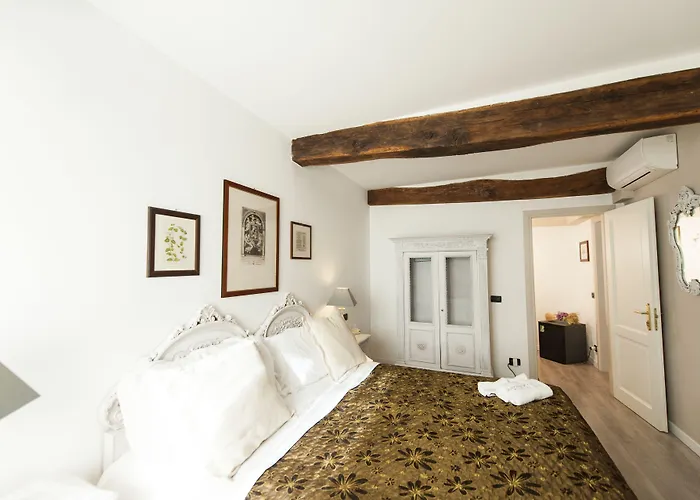 Il Battistero Residenza D'epoca Siena